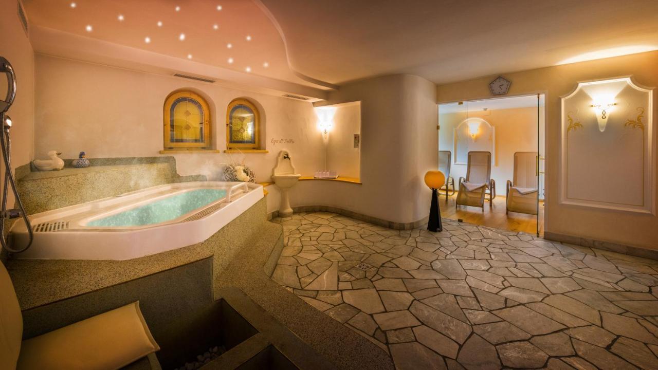 Hotel Armin Сельва-ди-Валь-Гардена Экстерьер фото